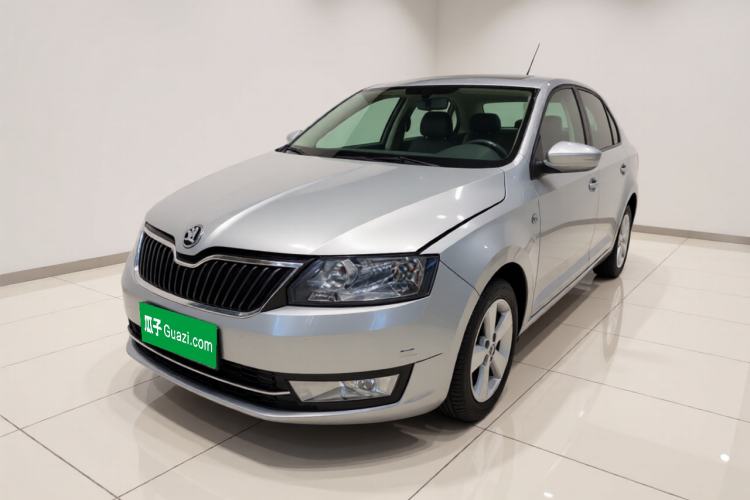 Used Skoda Rapid 2015 1.6L Automatic Smart Selection Model