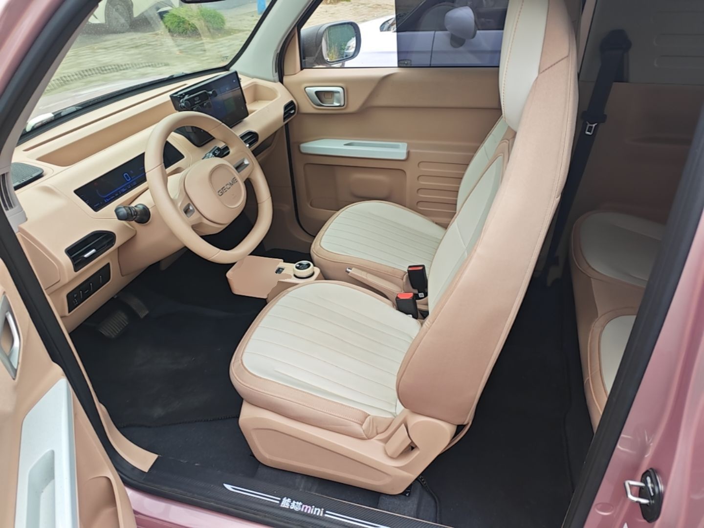 Geely Galaxy Panda 2023 Panda Mini 200km Endurance Bear — снимка 17