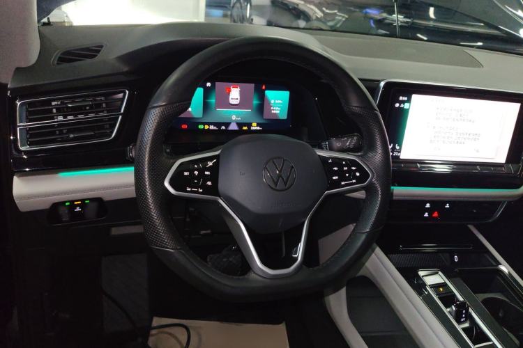 Used Volkswagen Teramont 2023 380TSI Four-Wheel Drive Prestige Luxury Edition Steering Wheel