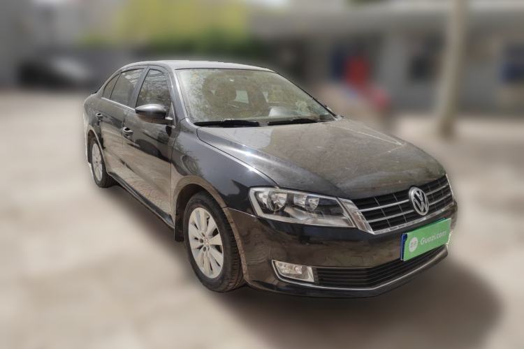 Used Volkswagen Lavida 2013 Restyled Classic 1.6L Manual Comfort Edition
