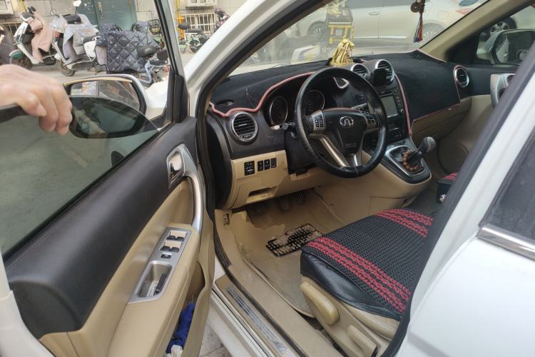 Used Haval H6 2011 2.0L Manual Two-Wheel Drive Elite Version