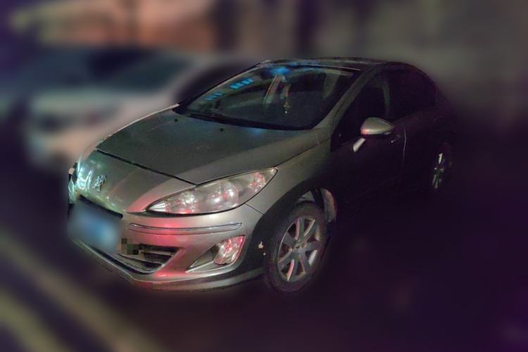 Used Peugeot 408 2013 1.6L Manual Comfort Edition