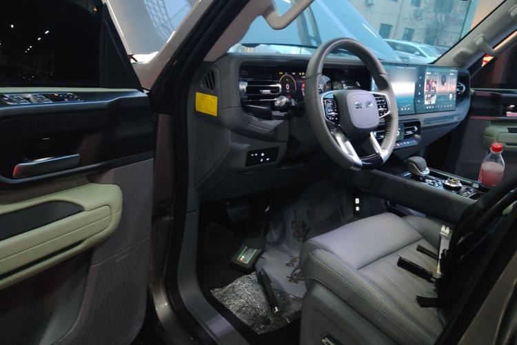 Used BAIC Off-Road BJ40 2026 Model 2.0D Diesel Edition Driver Seat