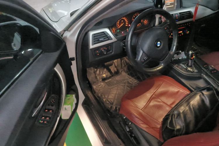 Used BMW 3 Series 2015 320Li Luxury Edition Fashion Model
