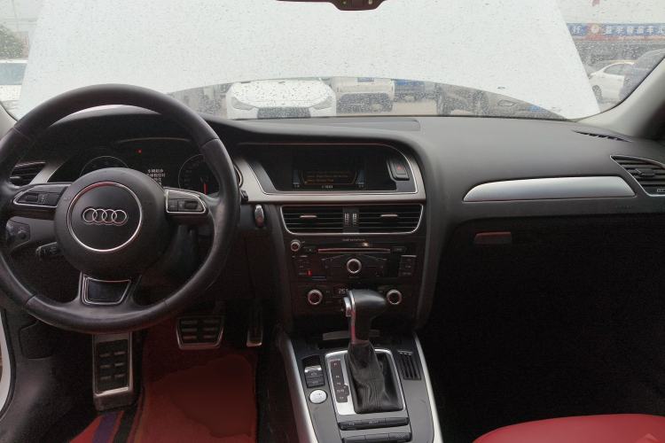 Used Audi A4L 2016 35 TFSI Collector's Edition Automatic Standard Model
