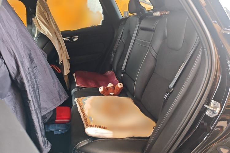 Used Volvo XC60 New Energy 2019 T8 E-Drive Hybrid Intelligent Luxury Sport Edition China V Standard
