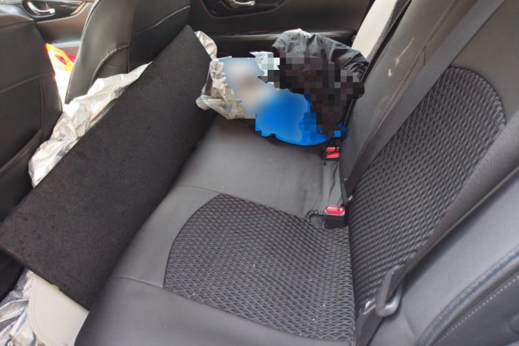 Used Nissan X-Trail 2017 2.5L CVT Luxury Edition 4WD Left Rear Seat