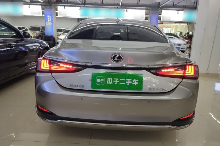 Used Lexus ES 2020 200 Excellence Edition
