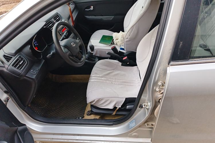 Used Kia K2 2011 Sedan 1.4L Manual Transmission GLS
