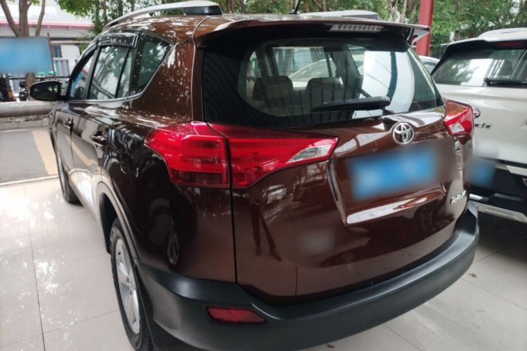 Used Toyota RAV4 2013 2.0L CVT Two-Wheel Drive Urban Edition
