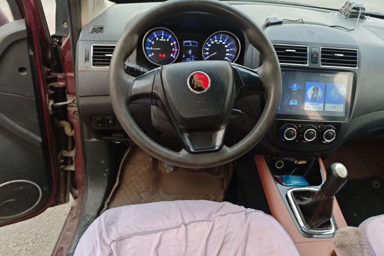 Used FORTHING Joyear X5 2013 1.6L Manual Luxury Model