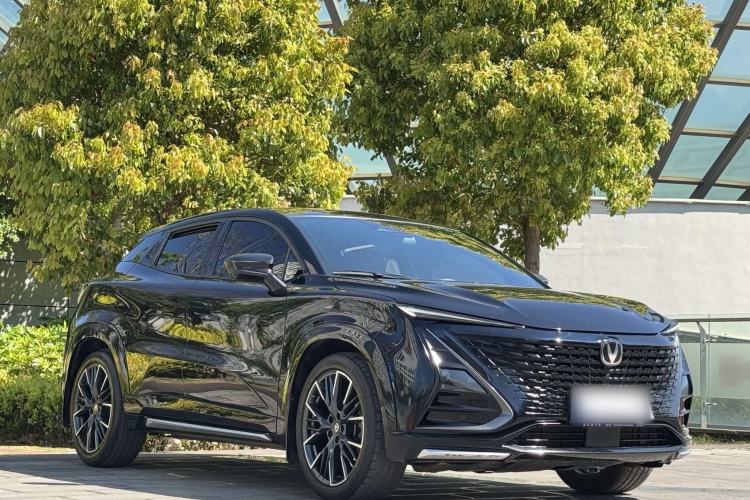 Used CHANGAN UNI-T 2023 2nd Generation 1.5T Flagship Version Exterior 2