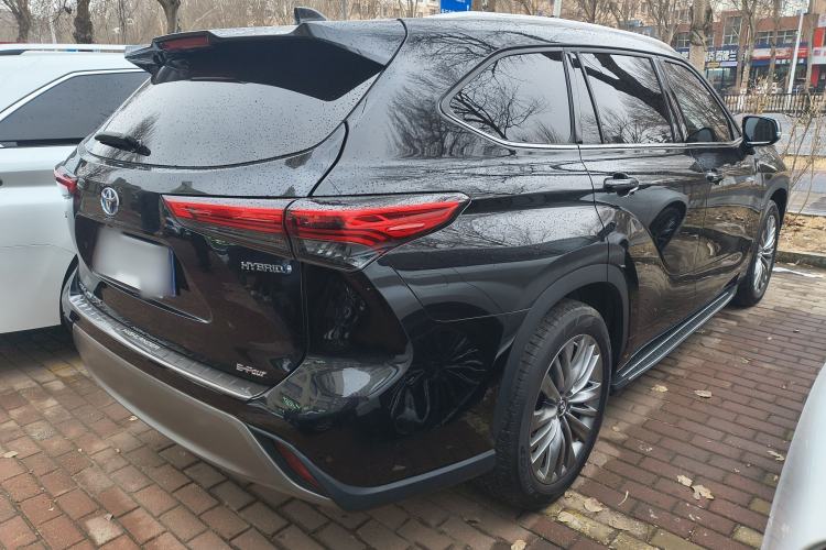 Used Toyota Highlander 2023 2.5L Smart Electric Hybrid Dual-Engine Four-Wheel Drive Prestige Version – 7 Seats Exterior 5
