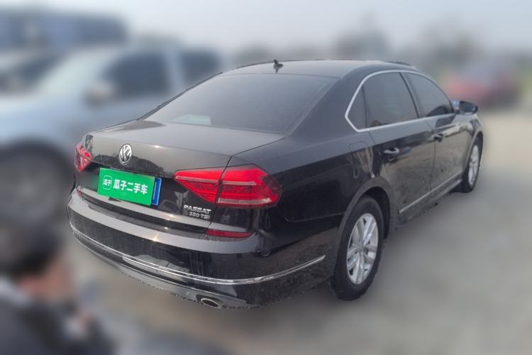 Used Volkswagen Passat 2016 330TSI DSG Luxury Edition