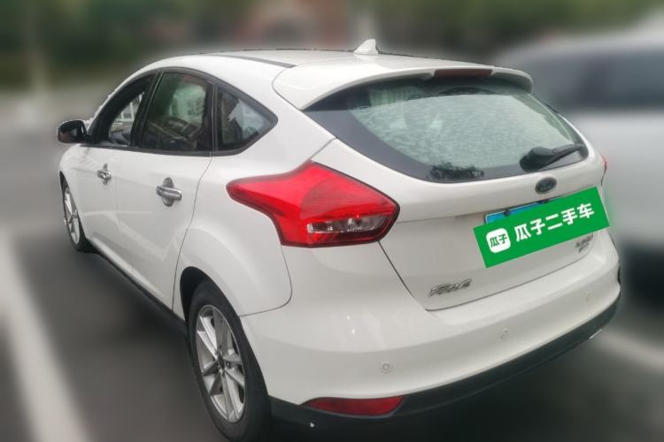 Used Ford Focus 2015 Hatchback EcoBoost 125 Automatic Supreme Style Edition