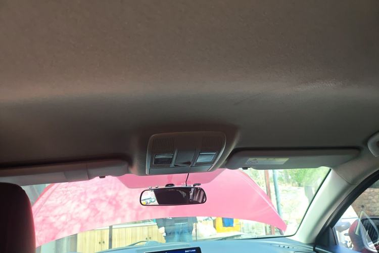 Used Mazda 3 Axela 2017 Sedan 1.5L Automatic Comfort Model Emission Standard China V Headliner