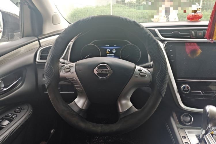 Used Nissan Murano 2019 2.5L XL Two-Wheel Drive Smart Connect Luxury Edition China VI Standard