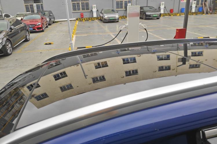 Used Mercedes-Benz GLC 2020 Facelifted GLC 260 L 4MATIC Dynamic Edition Roof