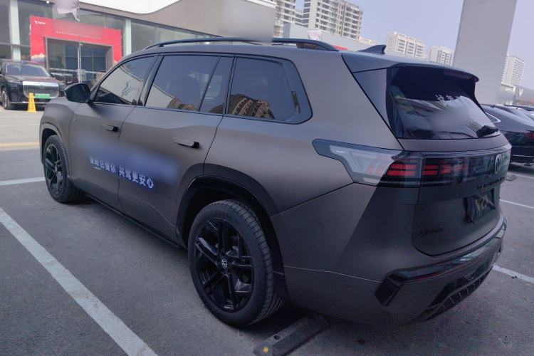 Used Volkswagen Teramont 2025 Tiguan Pro 450TSI 4Motion Crosswind Edition
