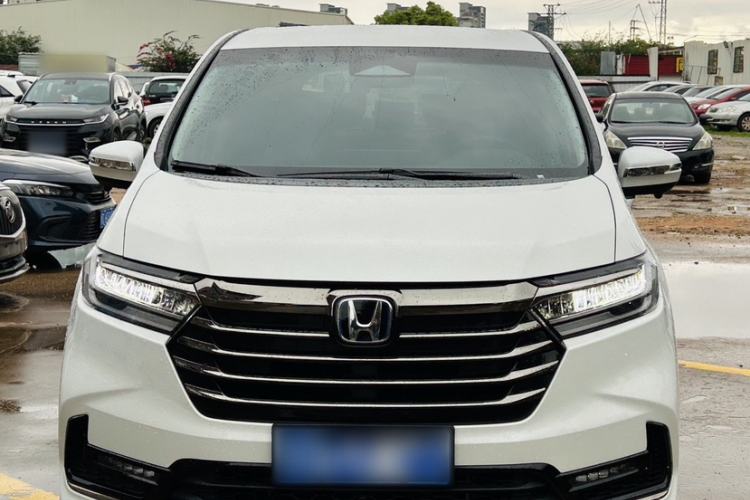 Used Honda Odyssey 2024 2.0L eHEV Sharp & Smart Edition Exterior 5