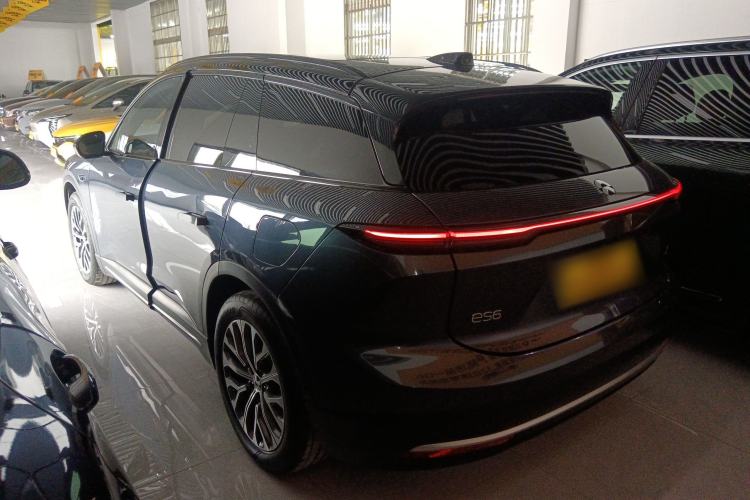 Used Nio ES6 2024 75 kWh Exterior 2