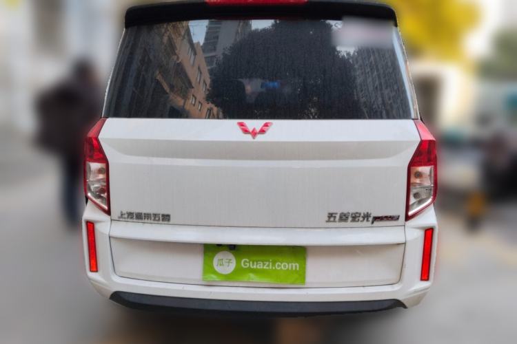 Used Wuling Hongguang PLUS 2019 1.5T Manual Standard Edition 5 Seats