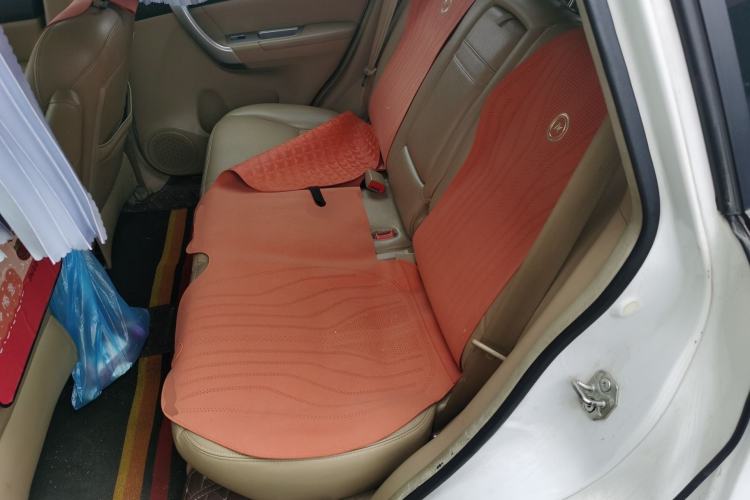 Used Haval H6 2011 2.0L Manual Two-Wheel Drive Elite Version