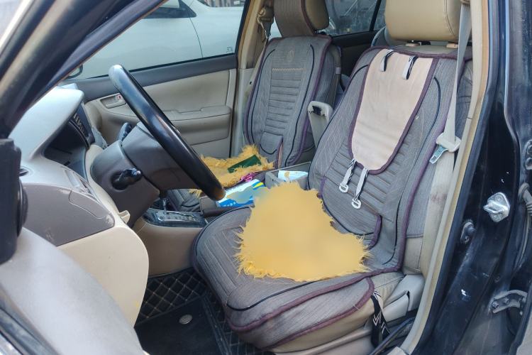 Used Toyota Corolla EX 2011 1.6L Automatic Luxury Edition