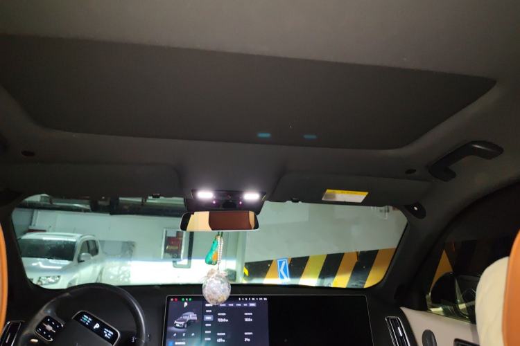 Used Li Auto L8 2023 Pro Model
