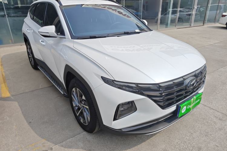 Used Hyundai Tucson 2023 Tucson L 1.5T Automatic Two-Wheel Drive GLX Elite Edition Front Right 45 Deg
