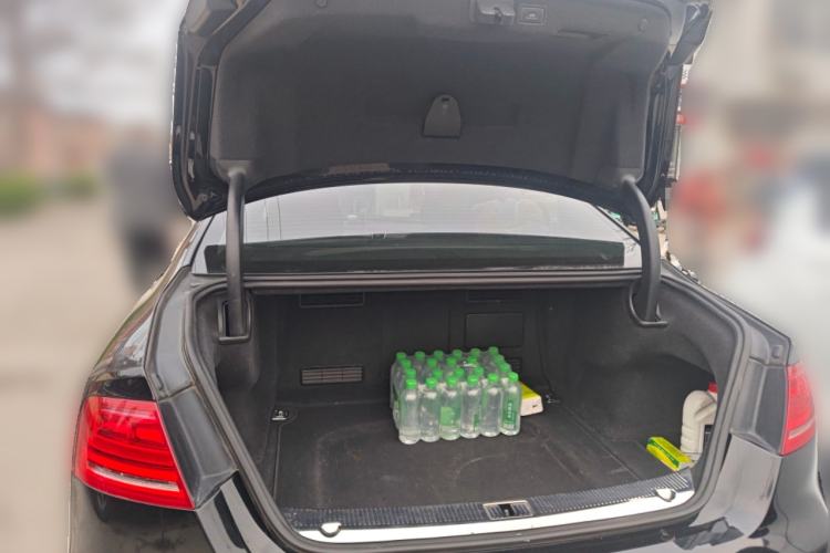 Used Audi A8 2013 A8L 45 TFSI quattro Comfort model
