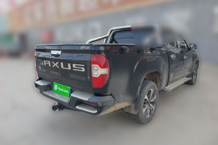 Used SAIC MAXUS T70 2021 2.0T Diesel Automatic Two-Wheel Drive Elite Version with Long Bed and High Ground Clearance