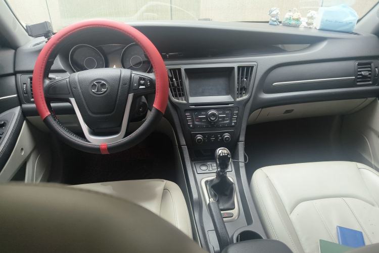 Used BAIC Senova D50 2014 1.5L manual comfort version
