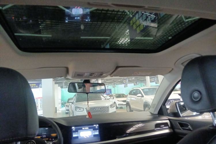 Used Volkswagen Lavida 2022 1.5L Automatic Vision Edition Headliner