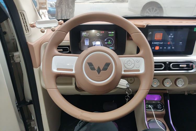 Used Wuling Hongguang MINIEV 2024 3rd Generation 215km Advanced Version Steering Wheel