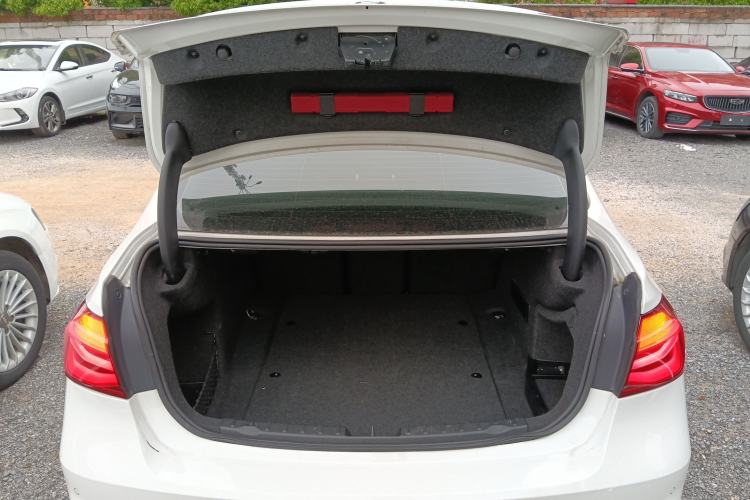 Used BMW 3 Series 2016 316i Fashion Model Trunk