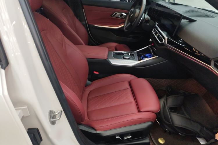 Used BMW 3 Series 2024 330Li M Sport Night Edition Package Right Front Seat