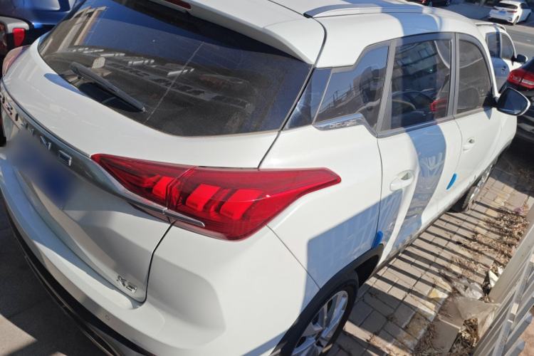 Used BAIC Beijing X3 2019 1.5L Manual Glory Edition Exterior 5