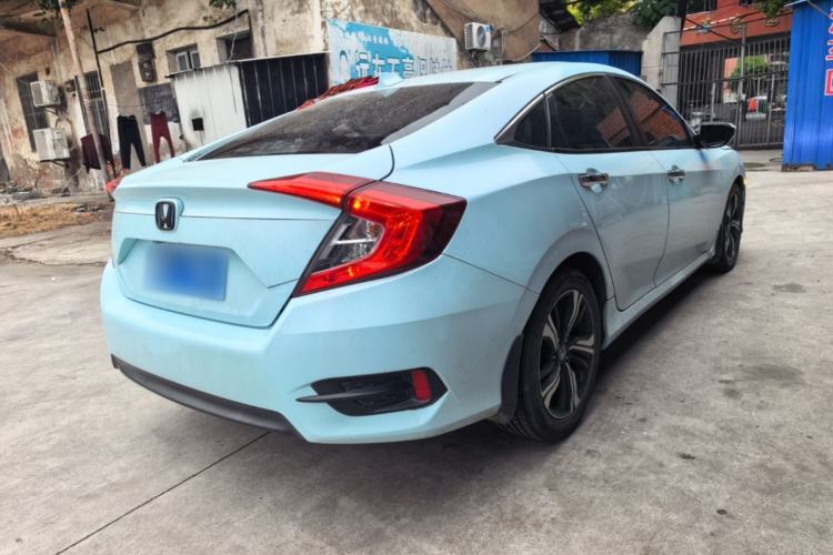 Used Honda Civic 2016 220TURBO CVT Prestige Edition
