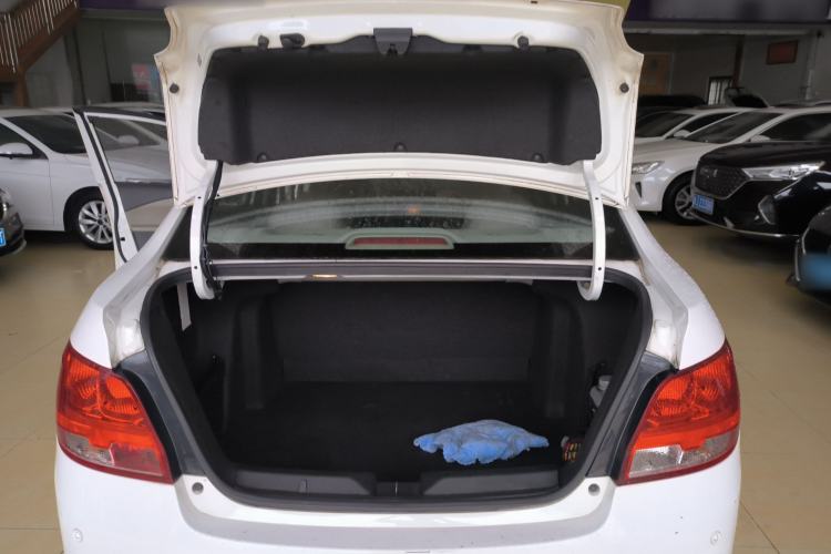 Used Chevrolet Sail 2015 Sail 3 1.5L Manual with Ideal Sunroof Edition Trunk