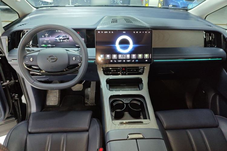 Used GAC Trumpchi Xiangwang M8 2025 Kunkun Series Max Luxury Cabin