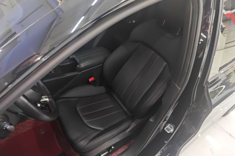 Used GAC Trumpchi EMPOW 2023 270T DCT J15 Version Left Front Seat