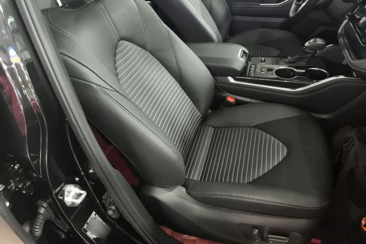 Used Toyota Crown Kluger 2023 2.5L HEV Four-Wheel Drive Luxury Edition
