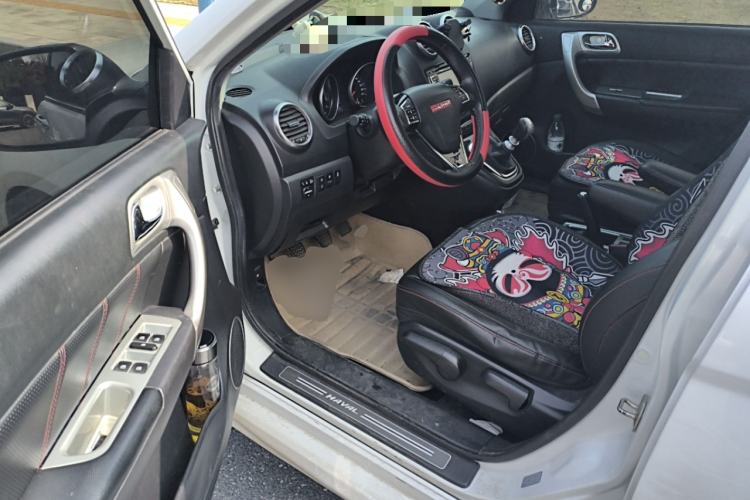 Used Haval H6 2015 Upgraded Model 1.5T Manual Two-Wheel Drive Elite Version