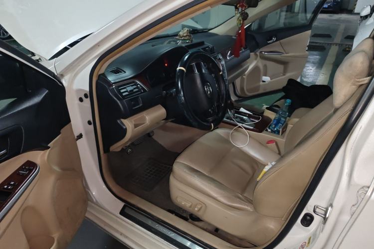 Used Toyota Camry 2013 2.5G Comfort Edition Driver Seat