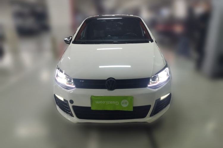 Used Volkswagen Polo 2016 1.4L Manual Fashion Model