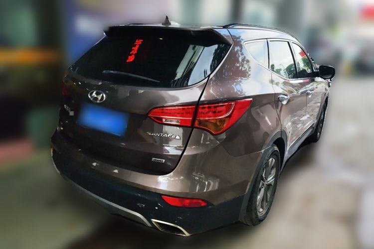 Used Hyundai Santa Fe 2013 2.4L Automatic Two-Wheel Drive Smart Version