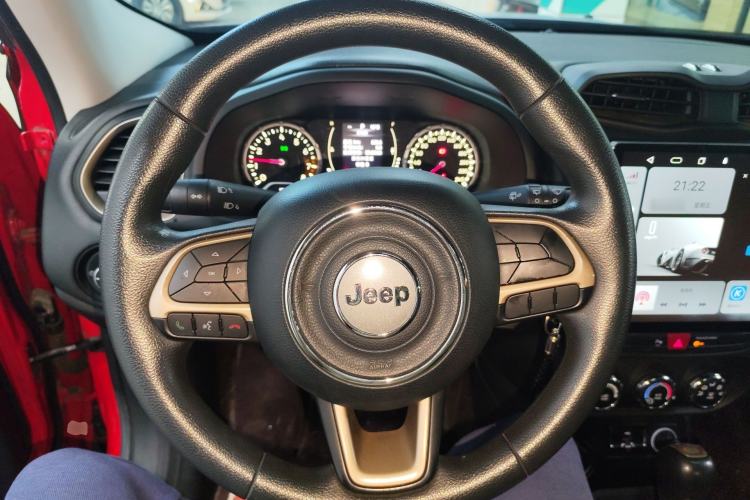Used Jeep Renegade 2017 180T Automatic High-Energy Version