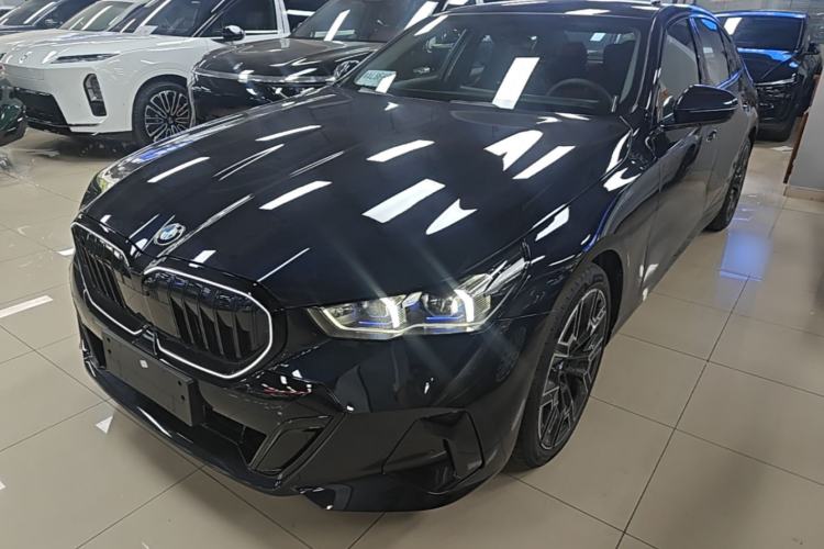 Used BMW 5 Series 2026 Facelift Model 530Li Luxury Edition M Sport Package