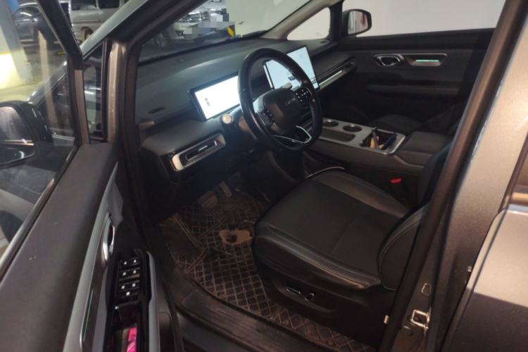 Used AION Y 2023 Plus 510 Smart Edition
